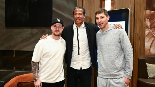 Fenerbahçe'nin eski yıldızları Alves ile Stoch, Süper Kupa finalini değerlendirdi