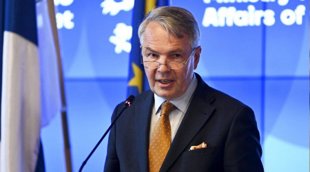 Finlandiya üye oldu hemen yan çizdi