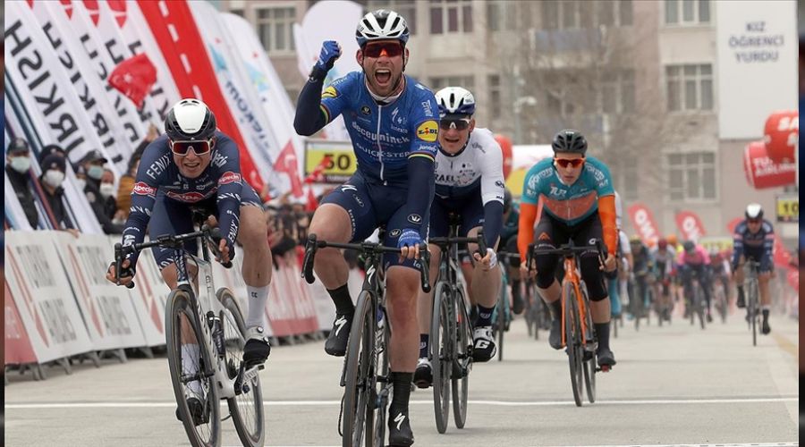 İkinci günün galibi Cavendish