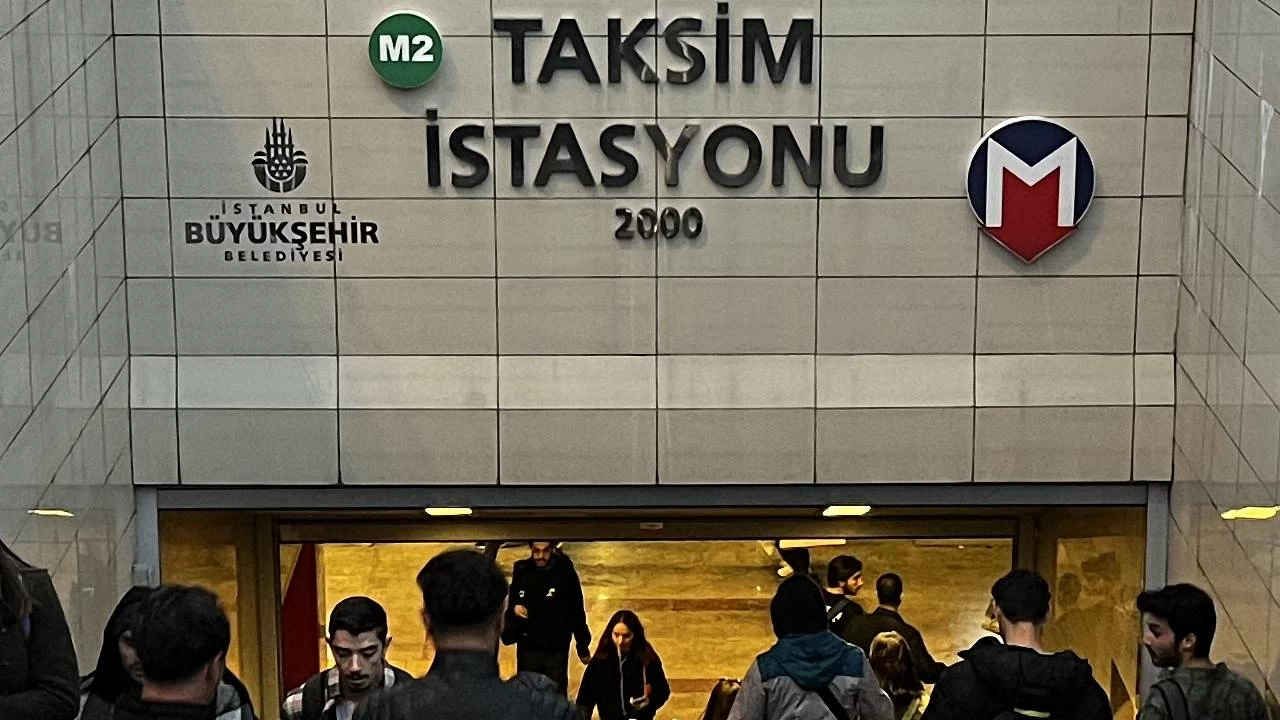 İstanbul Valiliği kararıyla Taksim ve Şişhane metro istasyonu kapatıldı