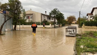 İstanbul'da sağanak hayatı olumsuz etkiliyor