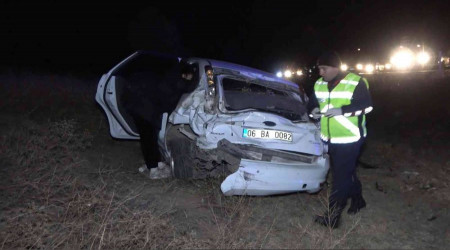 Kazada eski belediye başkanı yaralandı, eşi hayatını kaybetti