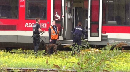 Köln'de terör alarmı, trende bomba bulundu