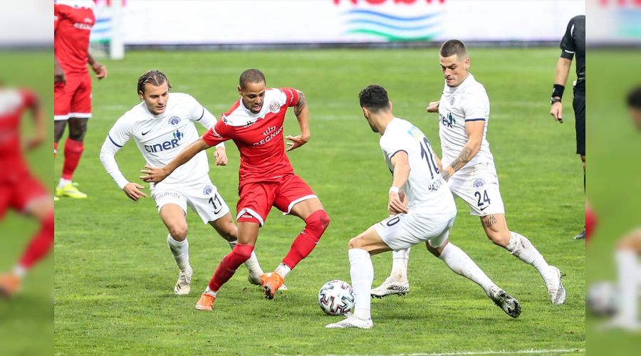 Paşa yenilgiyi unutan Antalyaspor'a karşı