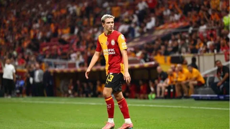 Rusya'daki Batrakov neden Galatasaray'da yok?