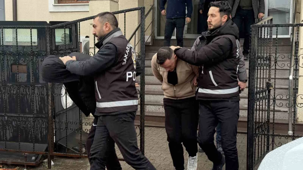 Sakarya'da 112 acil personelinin silahla vurulduu olayda 2 tutuklama