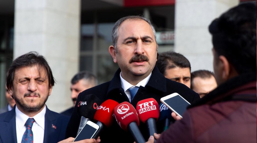 Stajyer avukatlara virüs izni