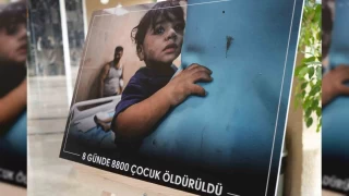 Tıp öğrencilerinden 'İnsanlığa Beyaz Çağrı'