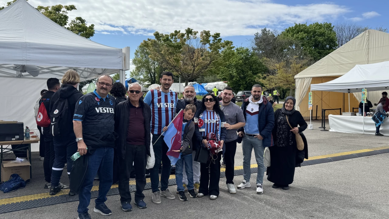 Trabzonsporlu taraftarlardan UEFA Gençlik Ligi maçına yoğun ilgi