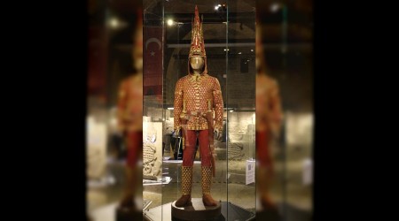 Türk tarihinin başyapıtlarından "Altın Elbiseli Adam" Ankara'da