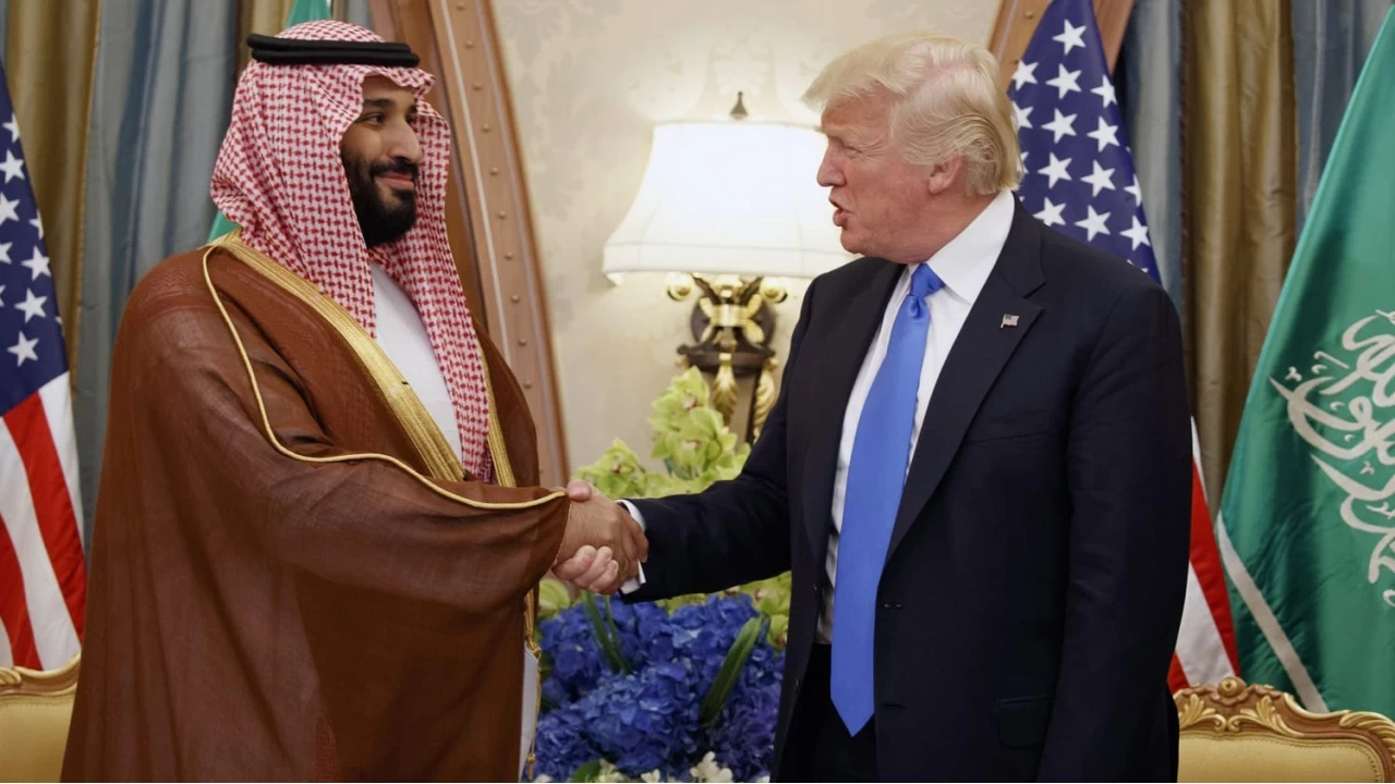 ABD medyası: Trump, "Gazze'deki savaşın ardından" Suudi Arabistan'ın İsrail'le ilişkilerini normalleştirmesini bekliyor