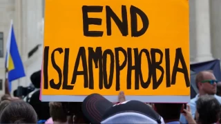 Avrupa'da İslam karşıtlığı artışta