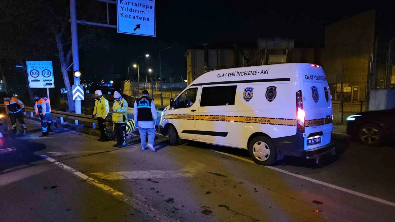 Bayrampaşa'da kaza üstüne kaza: 2 ölü, 4 yaralı