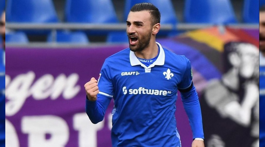 Beşiktaş ve Galatasaray peşinde