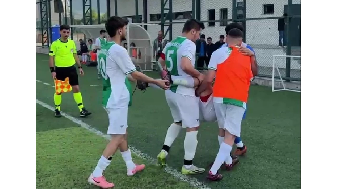 Bursa Amatör maçında skandal