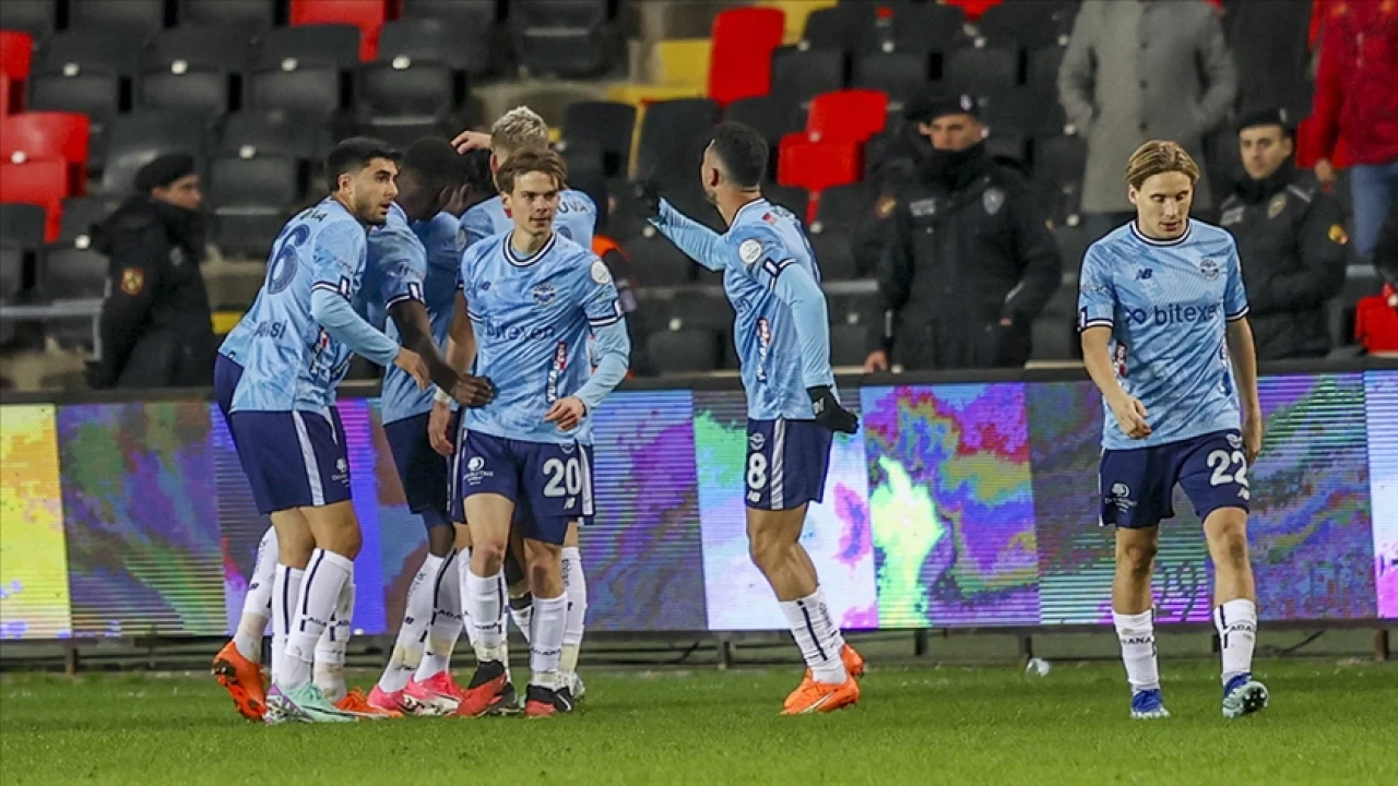 Demirspor İstanbulspor'u ağırlayacak