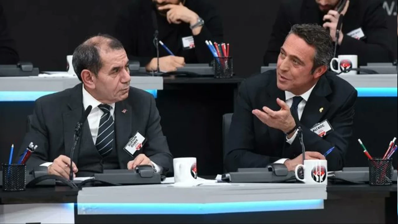 Dursun Özbek'ten Koç'a gönderme