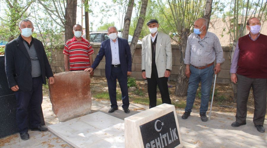 Ermenilerin katlettiği Hakmehmet köyü şehitleri anıldı