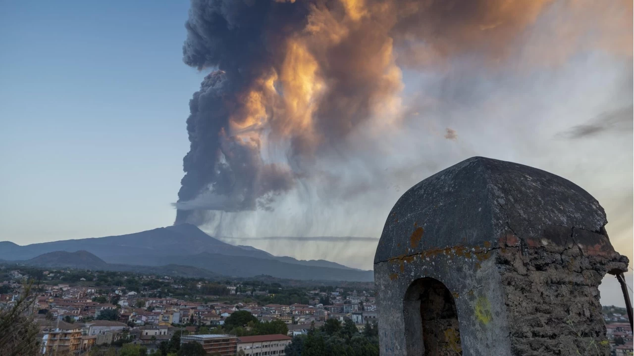 Etna Yanarda volkanik aktivitesiyle yine gndemde