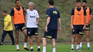 Fenerbahçe'de hazırlıklar sürüyor