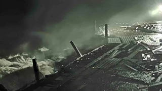 Fırtına, iskelede çalışan işçileri denize düşürdü: 1 ölü, 2 yaralı