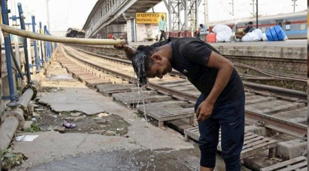 Hindistan ve Pakistan kavruluyor