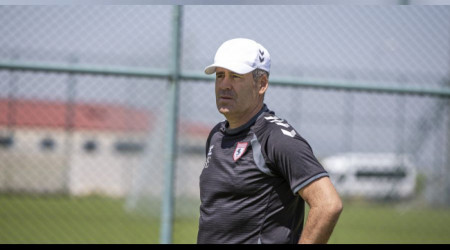 İkisi yabancı dört transfer yolda