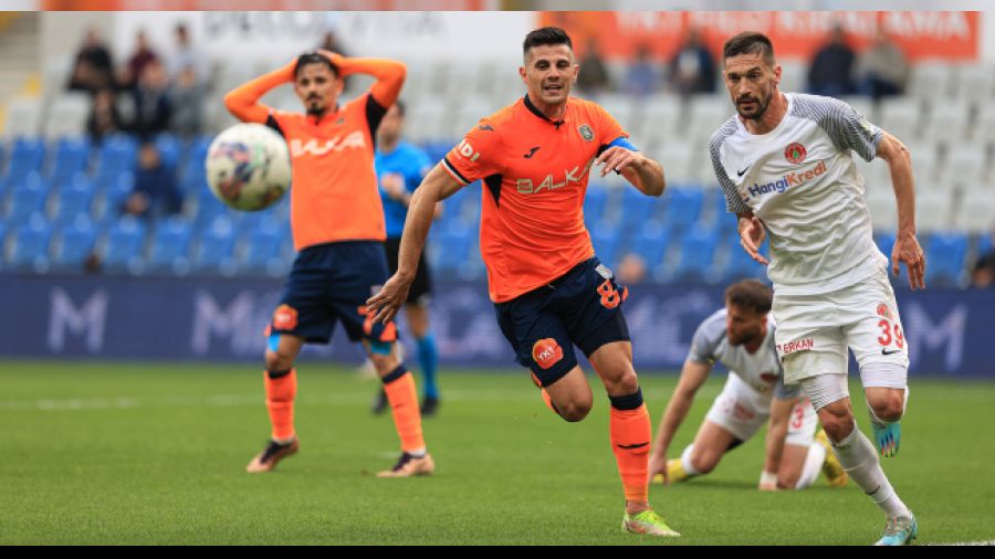 İstanbul derbisinde puanlar paylaşıldı