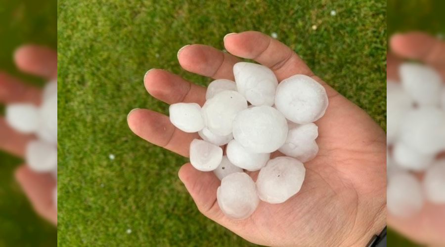 İstanbul'da ceviz büyüklüğünde dolu yağdı