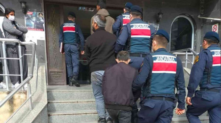 Kahramanmaraş'ta tren rayı çaldılar