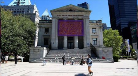 Kilisede yüzlerce ceset kalıntısının olduğu yeni çocuk mezarları bulundu