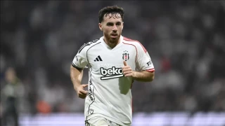 Kırmızı kart liderliği Orkun Kökçü'de