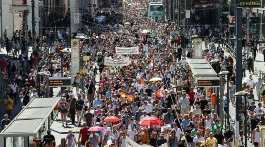 Kısıtlamalara başkaldıranlar da var!