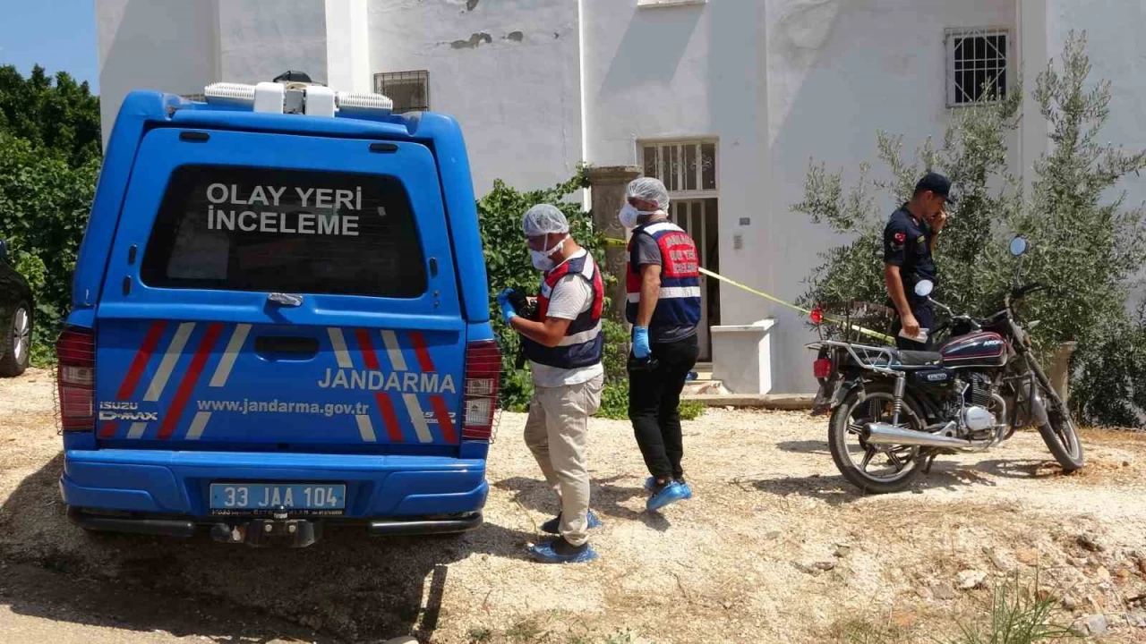 Mersin'de 6 gndr kayp retmen cinayete kurban gitmi