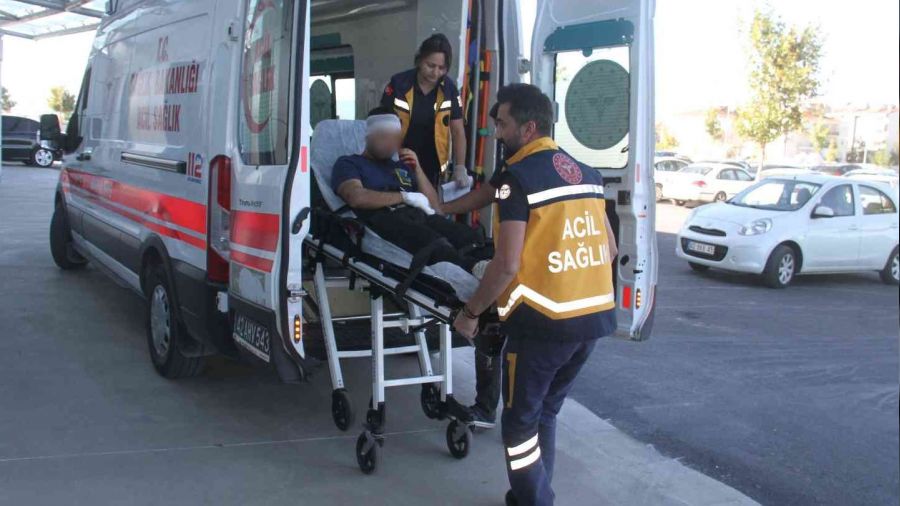 Muştalı saldırıya uğrayan üniversite öğrencisi yaralandı