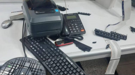 Otogarda 'Neden fiyat yükseltmiyorsun' kavgası