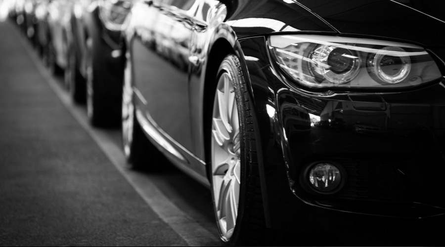 Otomobil satışları 3'e katlandı