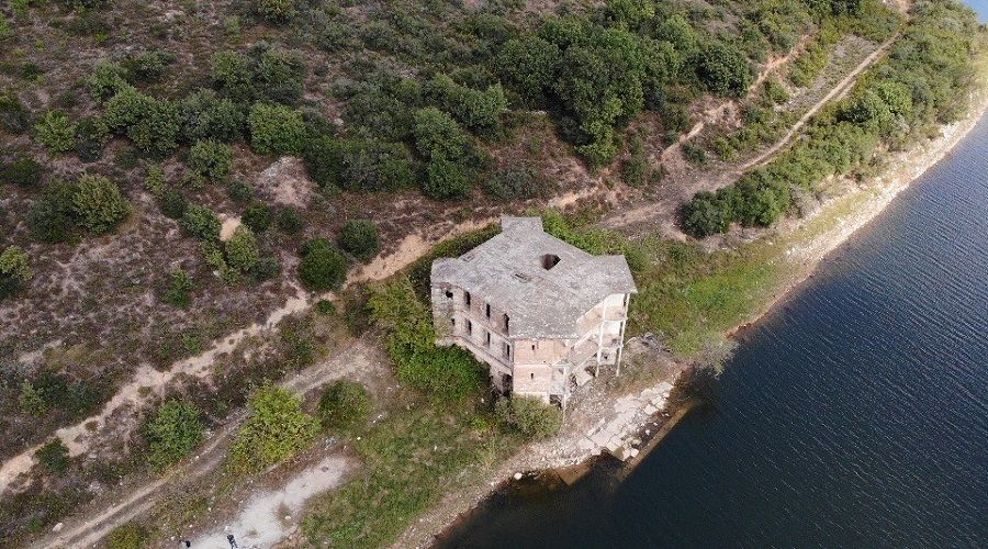 Pendik'teki tarihi konak talan edildi