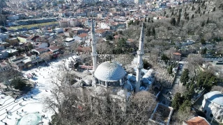 Ramazan'n sembol mahyalar Eyp Sultan Camii'ne asld