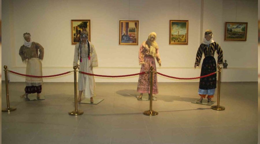 Şanlıurfa'ya özgü giysiler ilk kez sergilendi