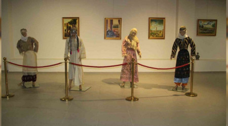 Şanlıurfa'ya özgü giysiler ilk kez sergilendi