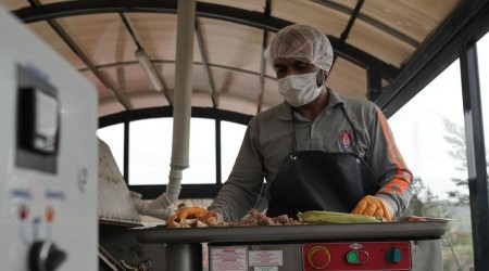 Sincan Belediyesinden sokak hayvanlarına yaş mama tesisi