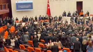 TBMM'de feci bir kavga çıktı. Peki dünyanın en kavgalı parlamentoları hangileri?