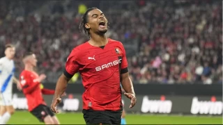 Tercihi Galatasaray değil Burnley oldu