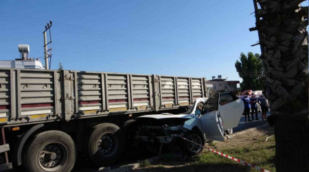 Tra arkadan otomobille arpan 3 gen hayatn kaybetti