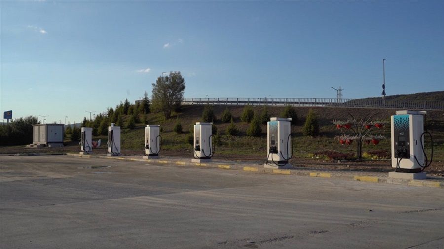 Togg, ilk şarj cihazı kurulumunu Bolu'da yaptı