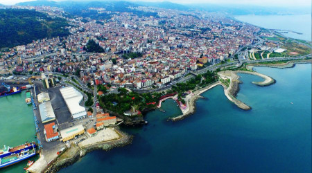 Trabzon'da uyuşturucu partisine baskın