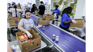 Trump'tan gıda yardımı çıkışı