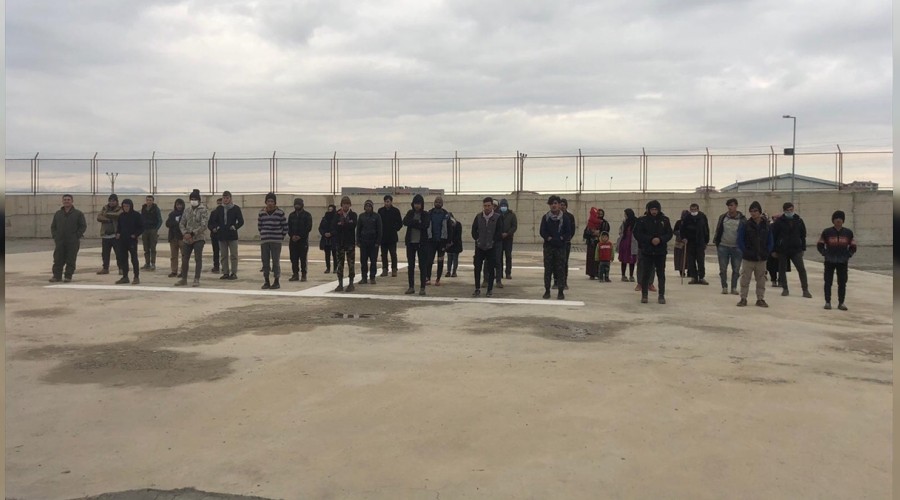 Van'da 37 düzensiz göçmen yakalandı