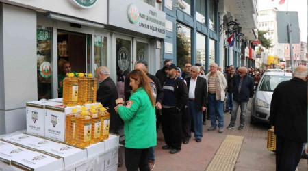 Vatandaşın tercihi TMO'nun sıvı yağı oldu